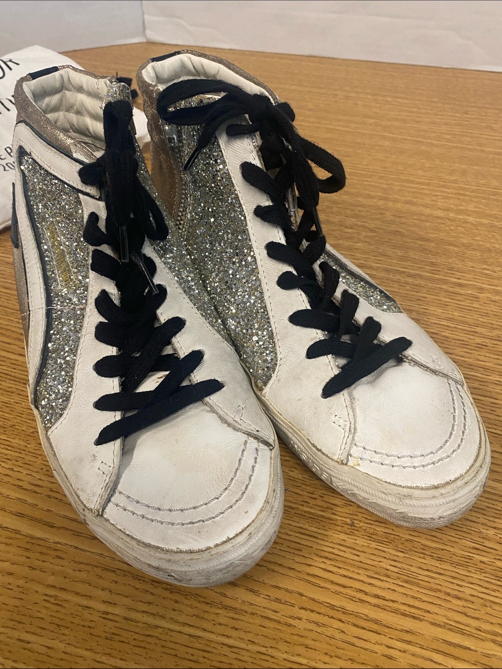 Golden Goose High-Top Sneakers in White Silver Gold with Black Star - Picture 4 of 10